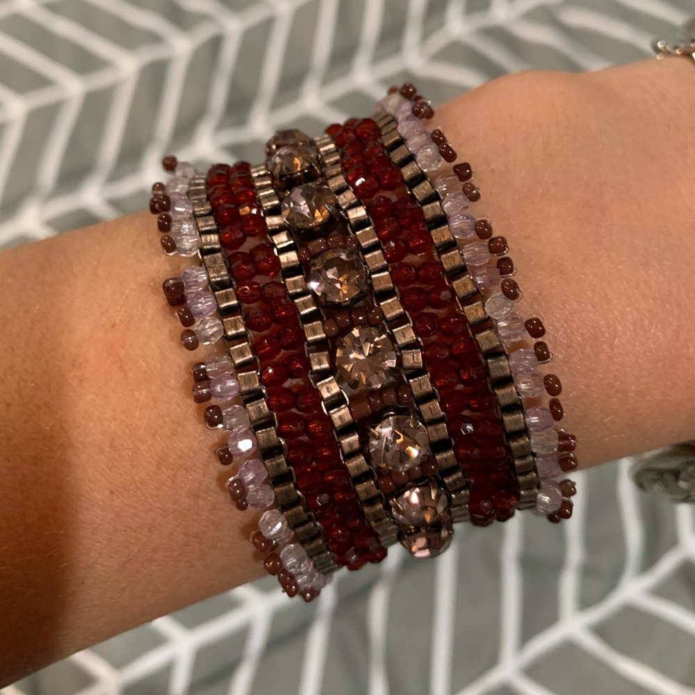Maroon and pink beaded and rhinestone bracelet